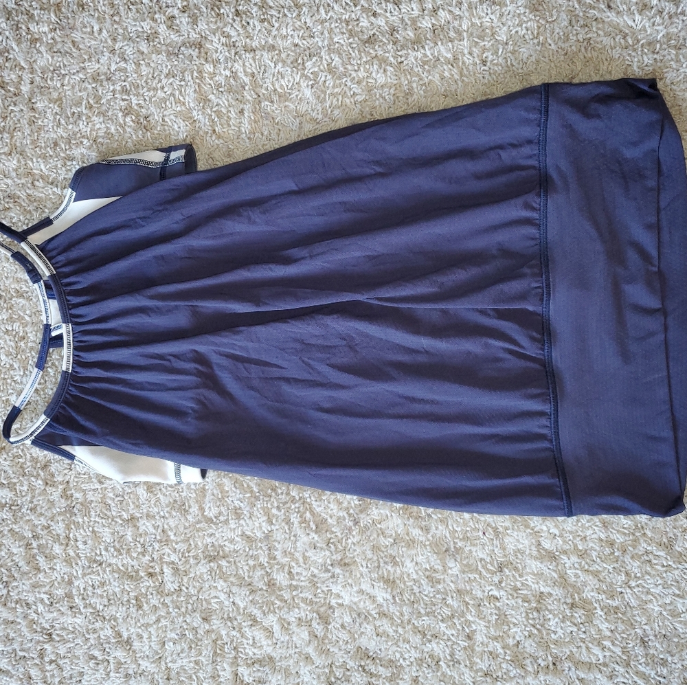 Lululemon top